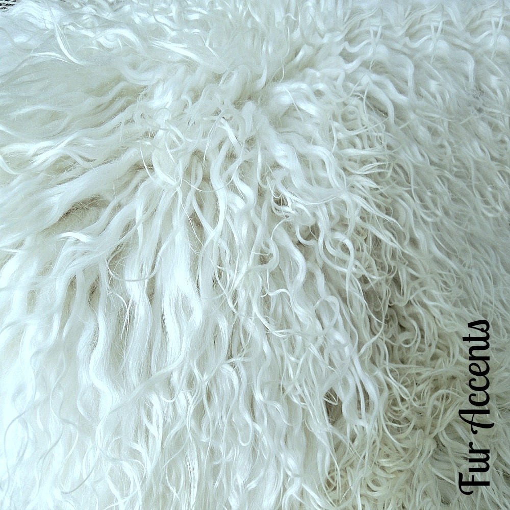 Plush Super Thick Faux Fur Throw Blanket, Bedspread - Luxury Fur - Reversible - Buffalo Bear Wolf - Mongolian Sheepskin - Fur Accents USA
