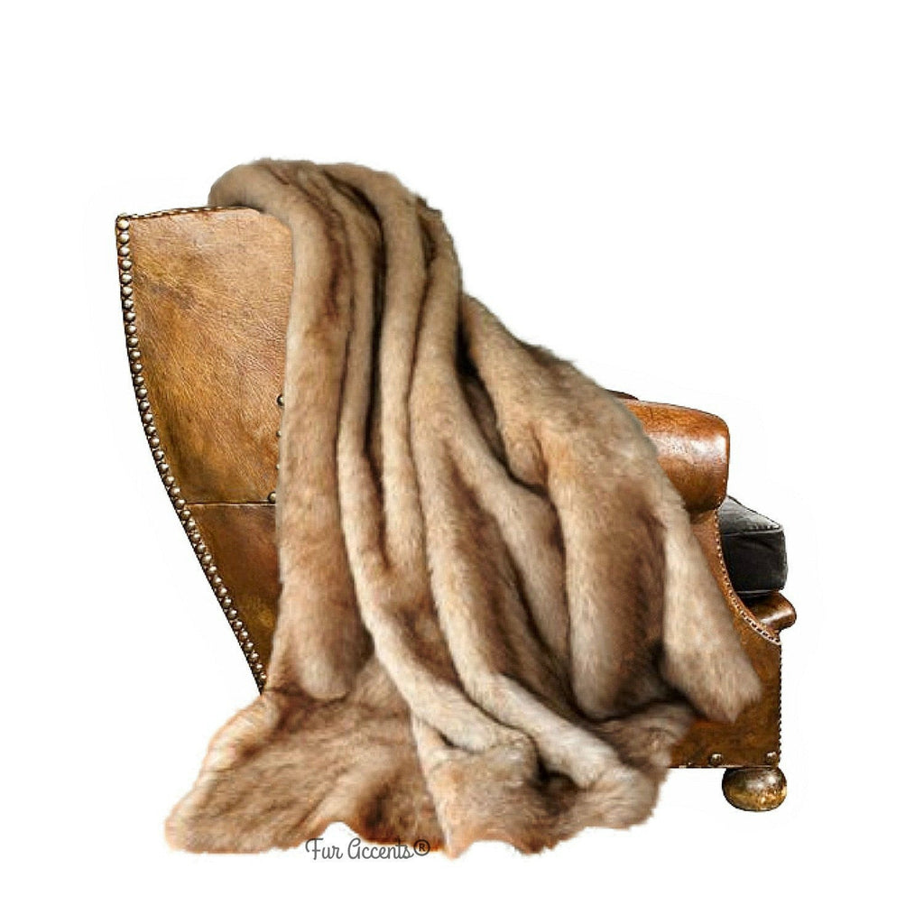 Plush  Faux Fur Throw Blanket, Soft Creamy White and Brown Tip Fox Fur Shag - Luxury Fur - Minky Snuggle, Cuddle Fur Lining Fur Accents USA