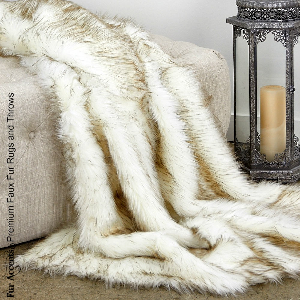Plush  Faux Fur Throw Blanket, Soft  Brown Tip Arctic Wolf, Fox, Shag Bedspread - Luxury Fur - Minky Cuddle Fur Lining Fur Accents USA