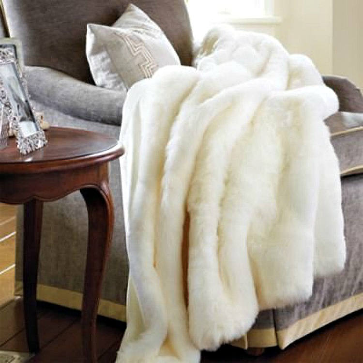 Plush  Faux Fur Throw Blanket, Soft Creamy Off White Rabbit Mink Shag Bedspread - Luxury Fur - Minky Cuddle Fur Lining Fur Accents USA