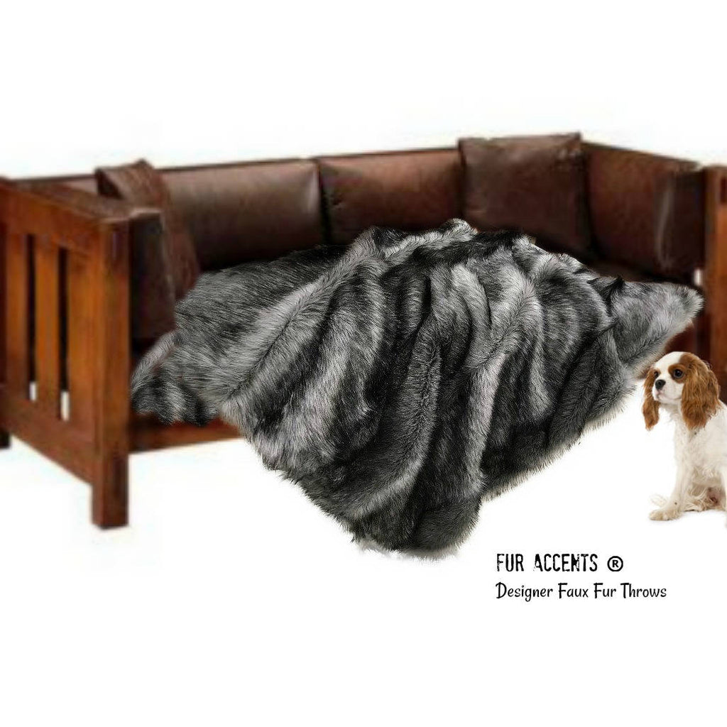 Plush  Faux Fur Throw Blanket, Soft Gray Tipped Wolf Throw Blanket Bedspread - Luxury Fur - Minky Cuddle Fur Lining Fur Accents USA
