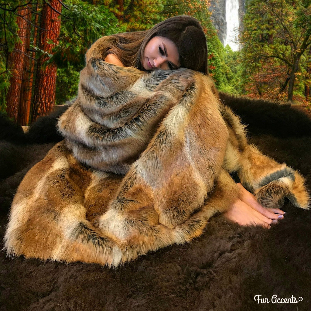 Sumptuous Faux Fur Throw Blanket, A Most Realistic Fur, Rich Red Brown and Cream Tones, Red Fox, Minky Cuddle Reverse, Bedspread, Luxury Fur, Hand Crafted, Hand Made I America by Fur Accents, USA