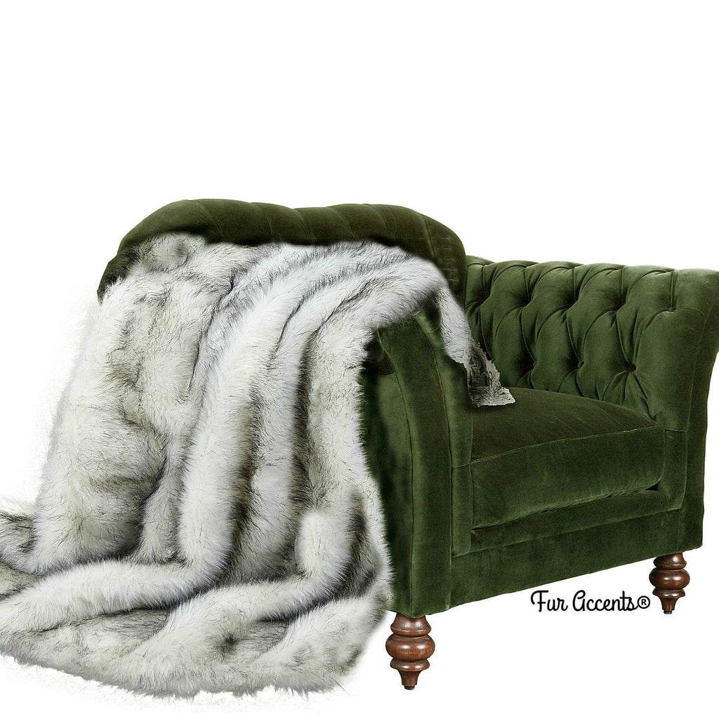 Plush  Faux Fur Throw Blanket,Soft Black Tip Arctic Wolf,Fox,Shag Bedspread,Comforter,Luxury Fur,Minky Cuddle Fur Lining, Fur Accents, USA